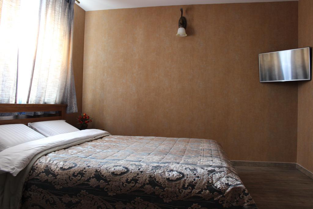 Hotel Barin House Sumy Exterior foto