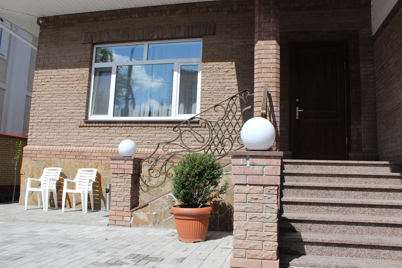 Hotel Barin House Sumy Exterior foto